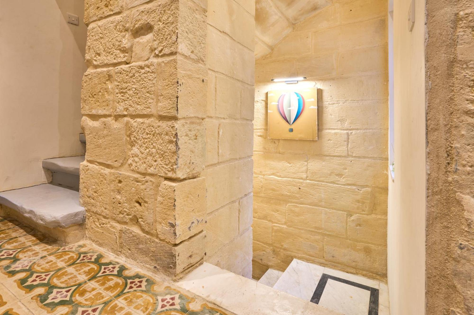 12 -16 , Pacifiku Scicluna Birgu Exterior photo